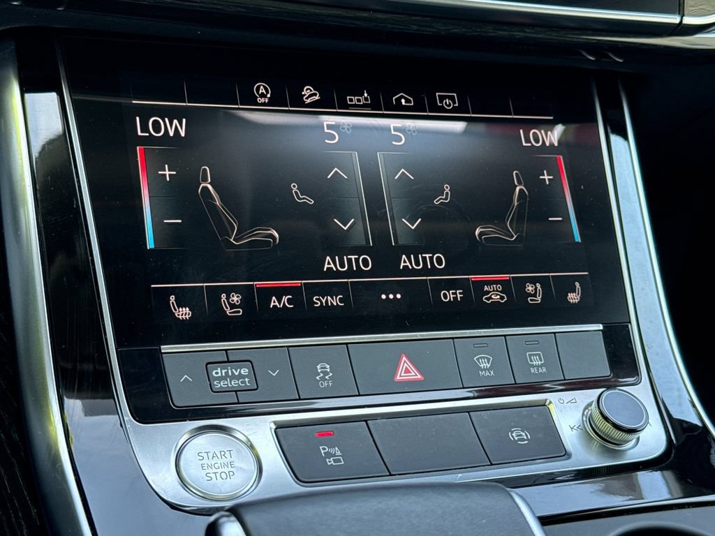 Used 2020 Audi Q8 Premium Plus w/ Premium Plus Package AWD/4WD image 27