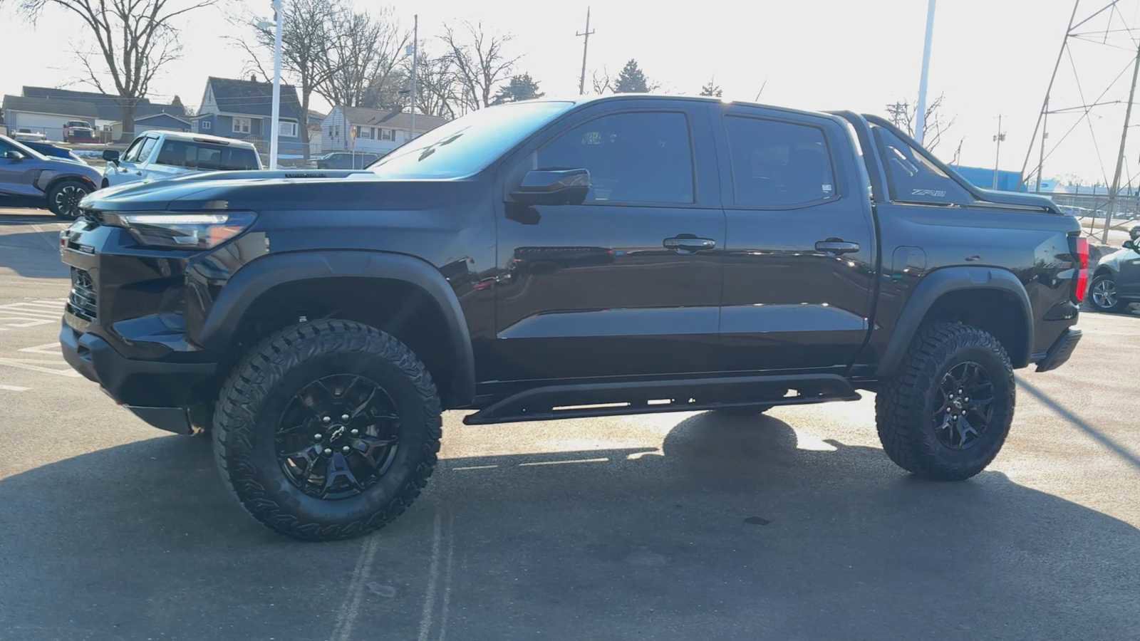 Certified 2025 Chevrolet Colorado ZR2 w/ Midnight Edition image 8