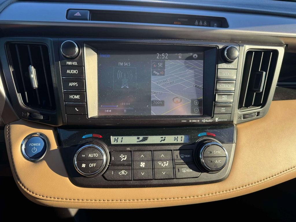 Used 2018 Toyota RAV4 XLE image 29