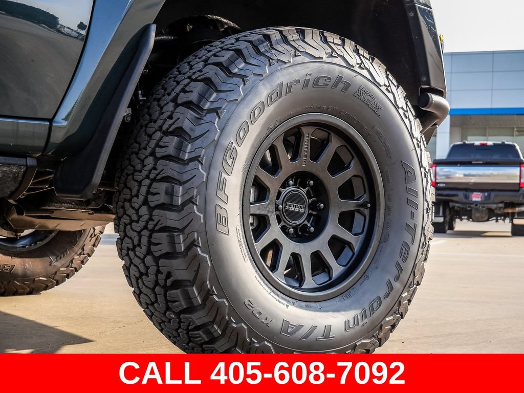 Used 2025 Chevrolet Silverado 1500 LTZ AWD/4WD image 9