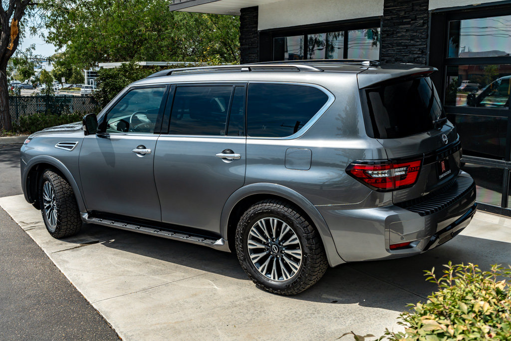 Used 2024 Nissan Armada SL w/ Midnight Edition Package AWD/4WD image 8