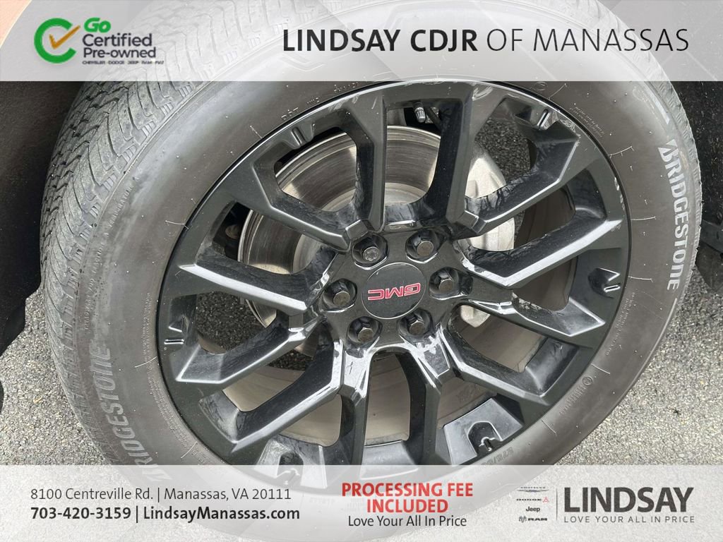 Used 2023 GMC Yukon SLT w/ SLT Premium Package image 8