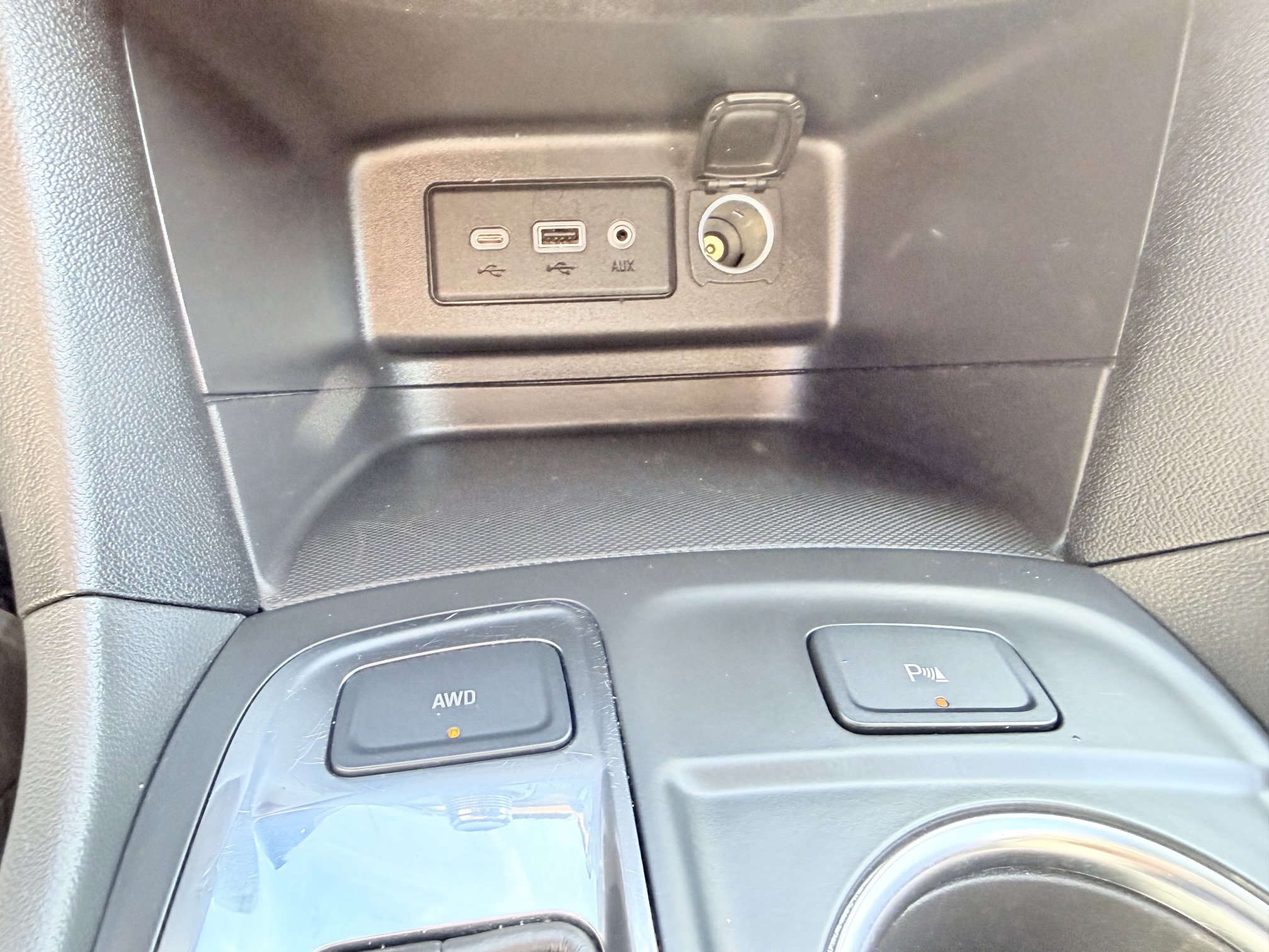 Used 2024 Chevrolet Equinox LT image 34