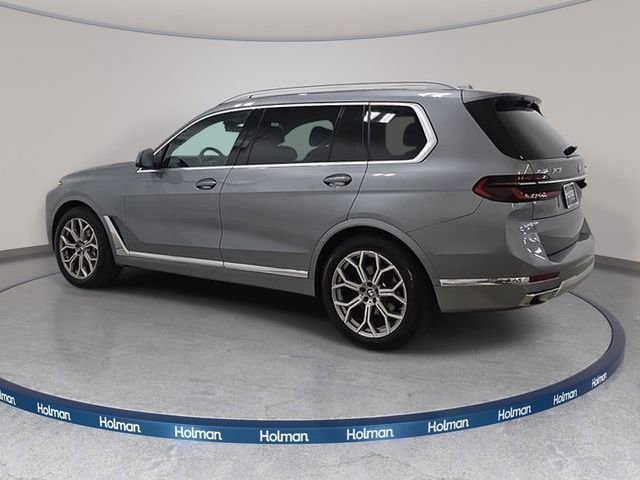 Used 2023 BMW X7 xDrive40i w/ Premium Package AWD/4WD image 8
