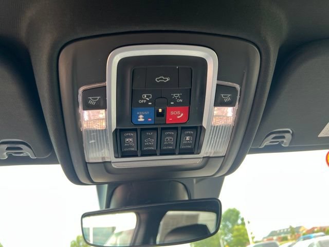 Used 2022 RAM 1500 Limited AWD/4WD image 17