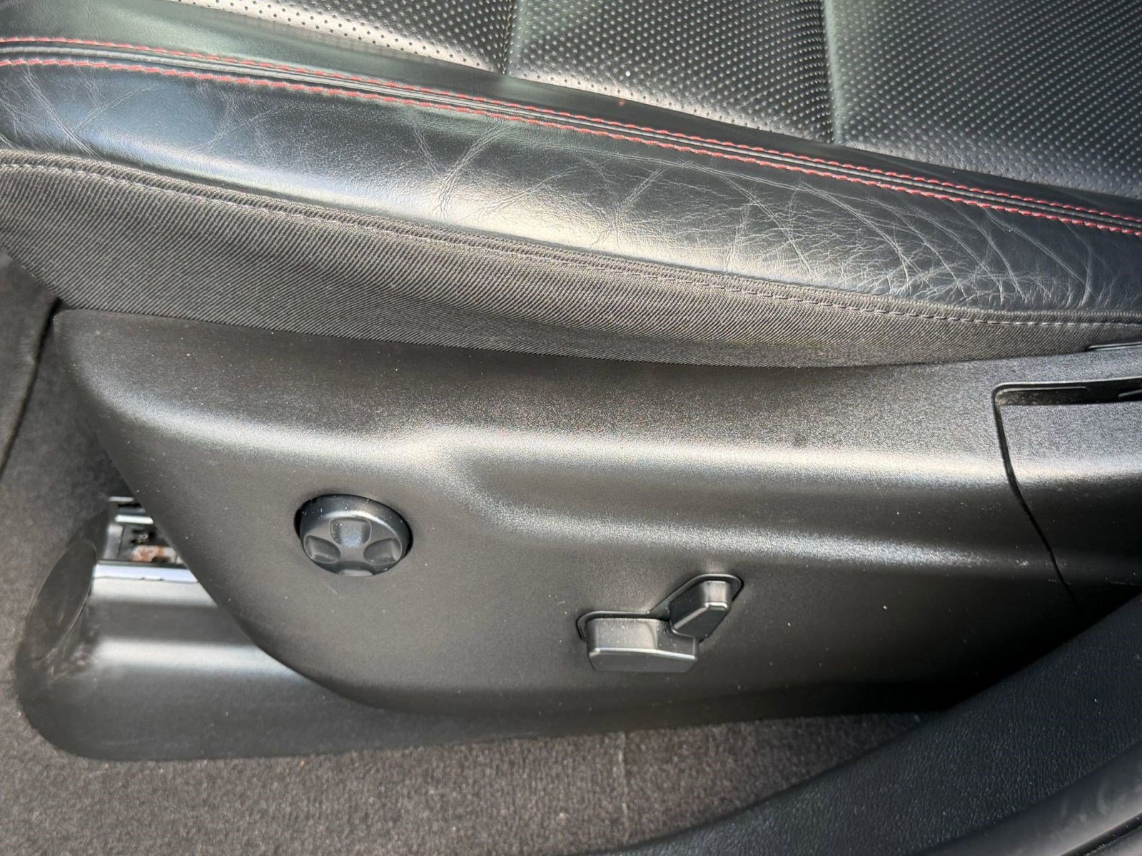 Used 2024 Dodge Durango GT image 14