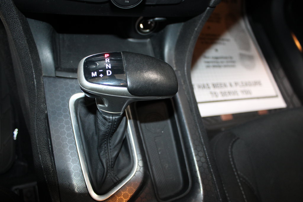 Used 2016 Dodge Charger R/T RWD image 42