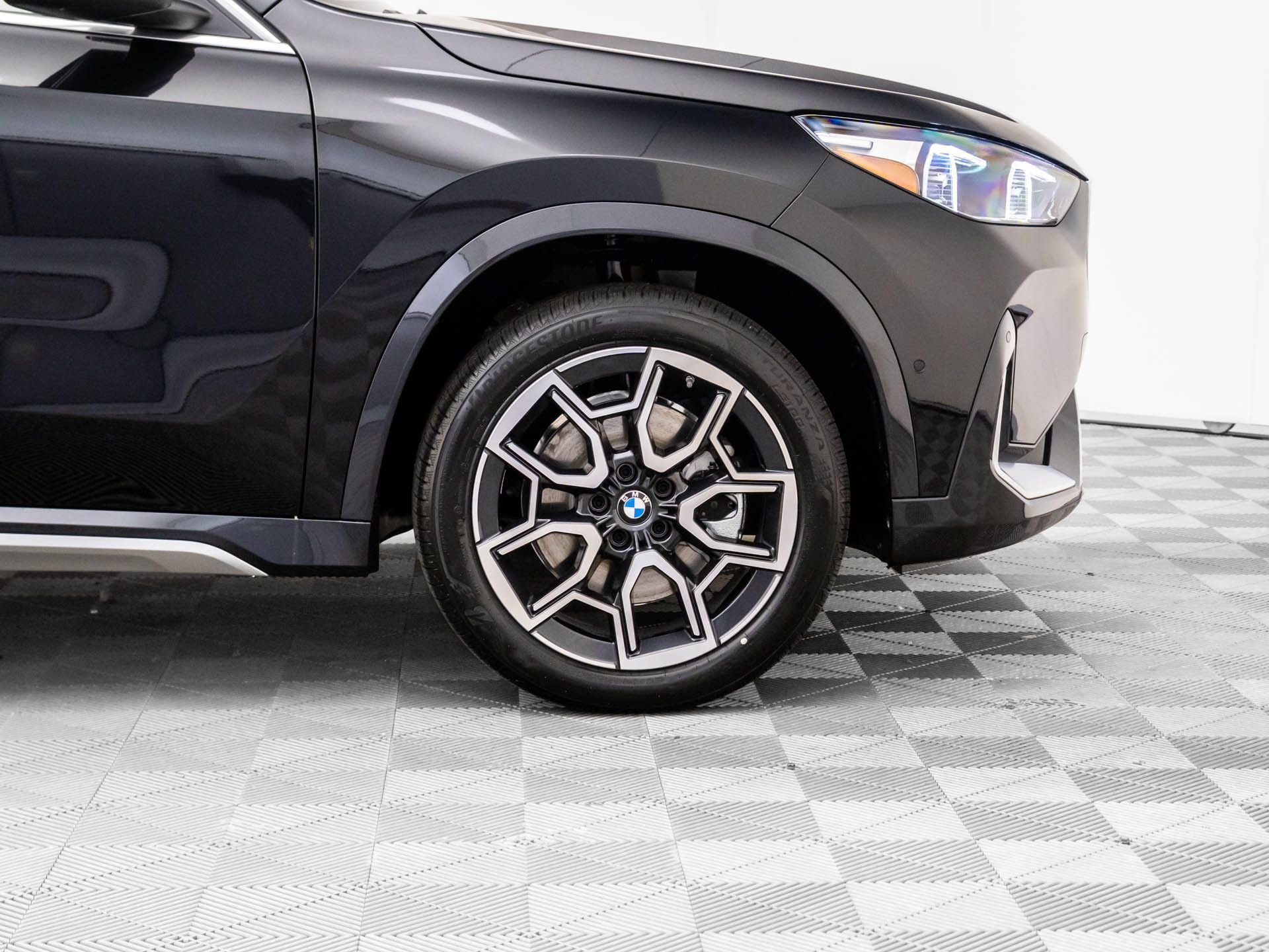 New 2026 BMW X1 xDrive28i w/ Convenience Package AWD/4WD image 33
