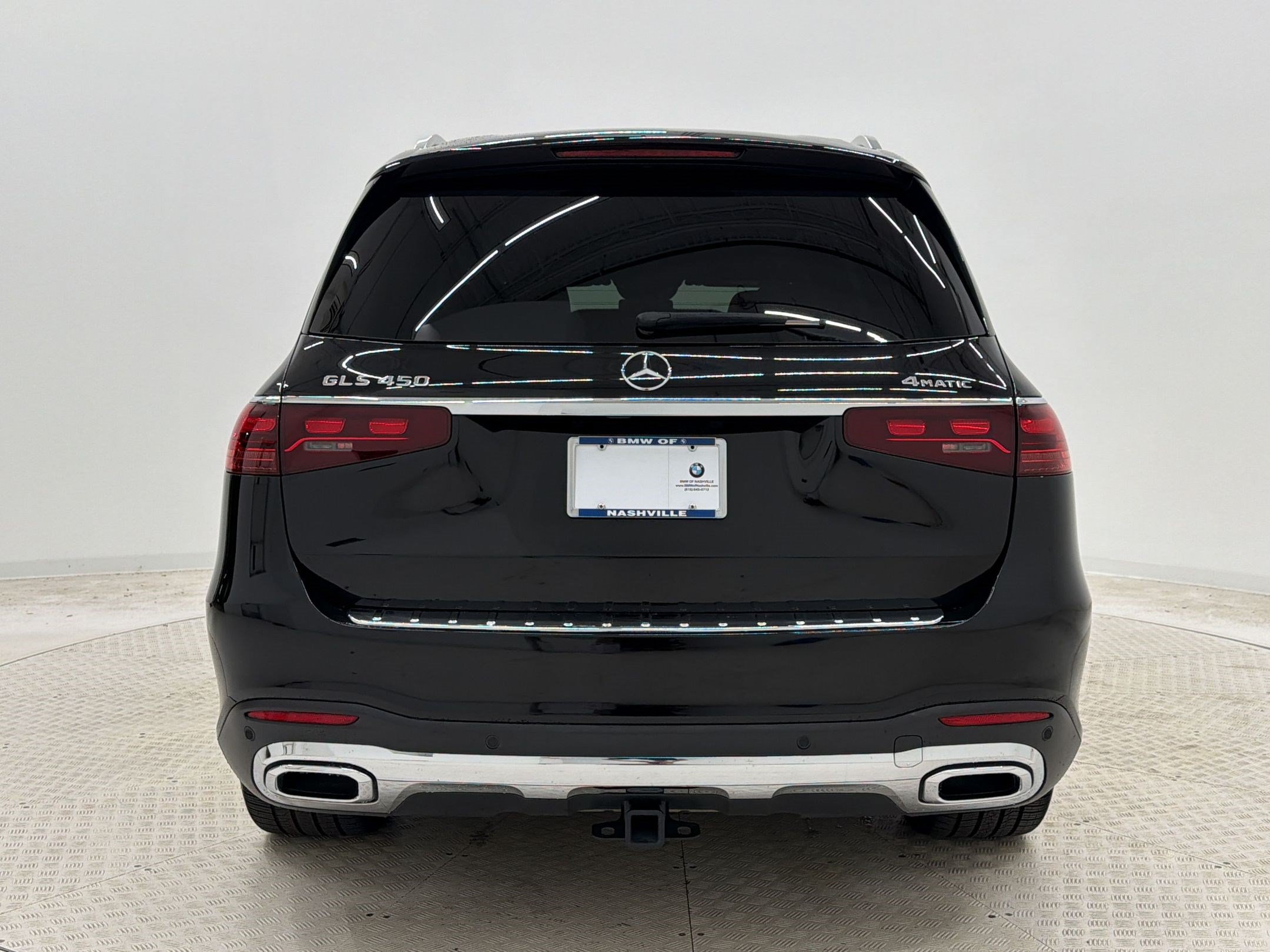 Used 2024 Mercedes-Benz GLS 450 4MATIC image 10