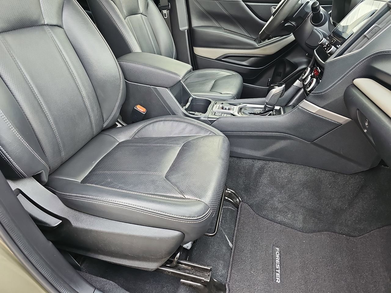 Certified 2023 Subaru Forester Limited image 13