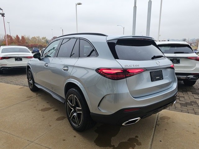 New 2026 Mercedes-Benz GLC 300 4MATIC image 4