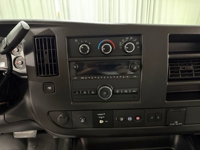 Used 2019 Chevrolet Express 2500 RWD image 13