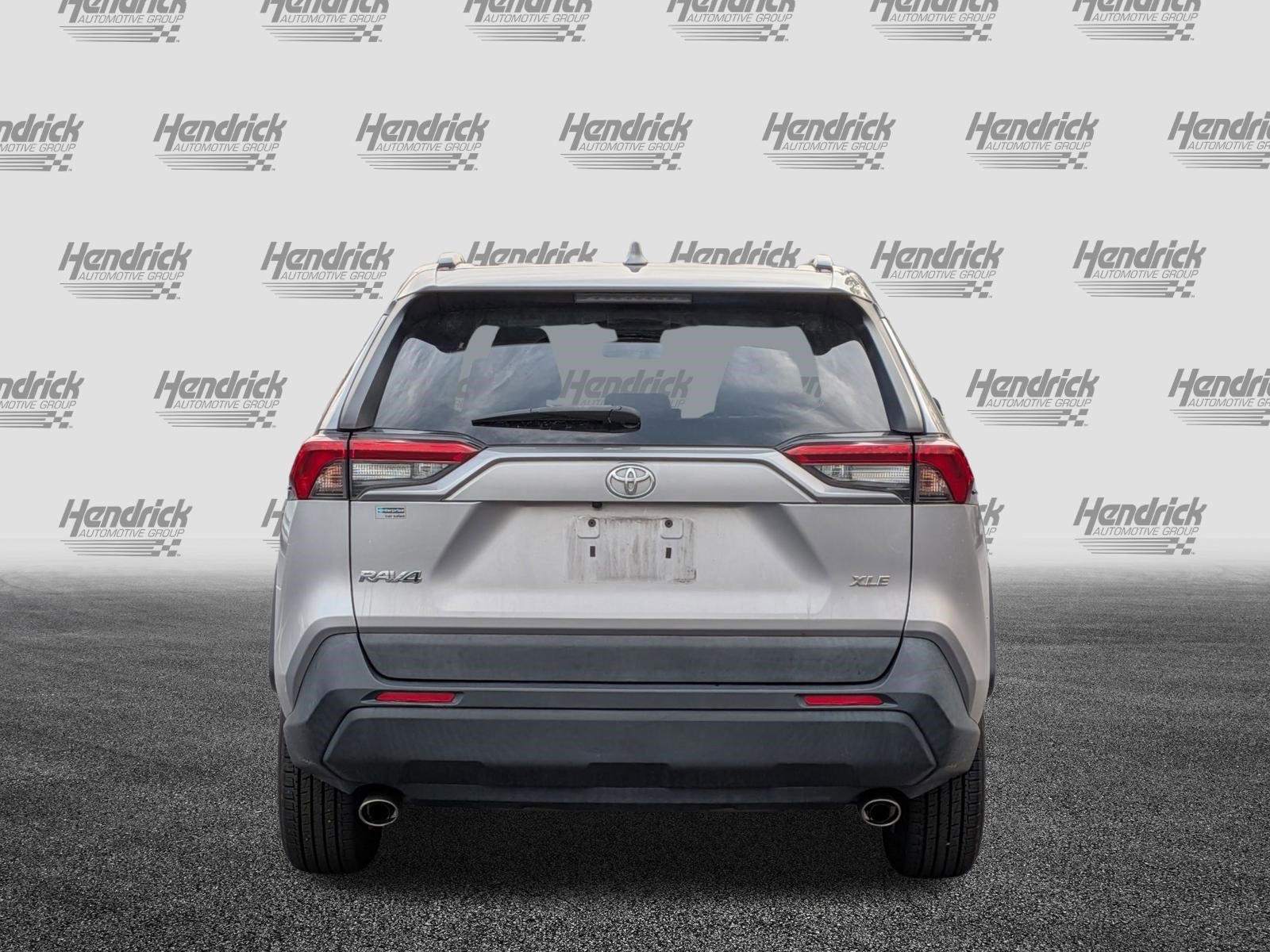 Used 2020 Toyota RAV4 XLE image 8