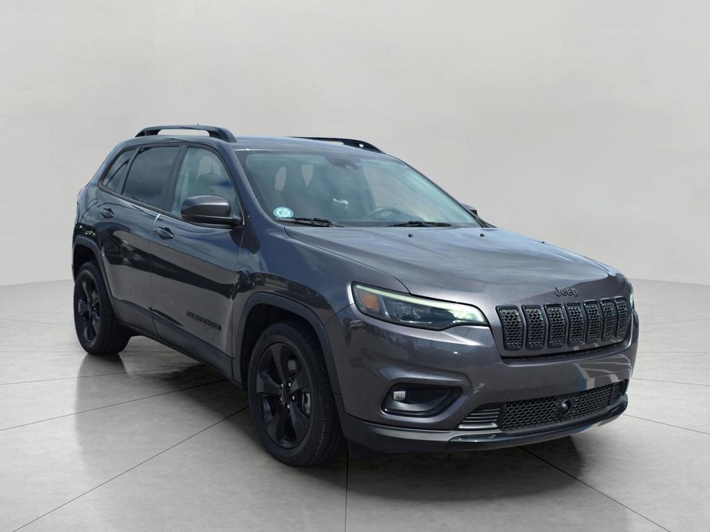 Used 2021 Jeep Cherokee Latitude Plus FWD image 2