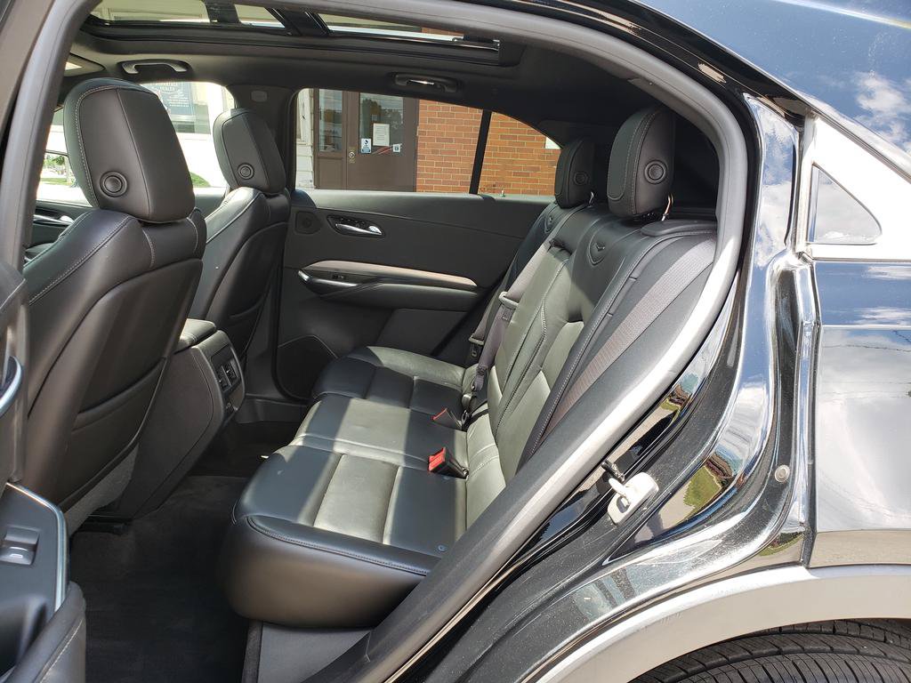 Used 2019 Cadillac XT4 Premium Luxury w/ Enhanced Visibility Package AWD/4WD image 11