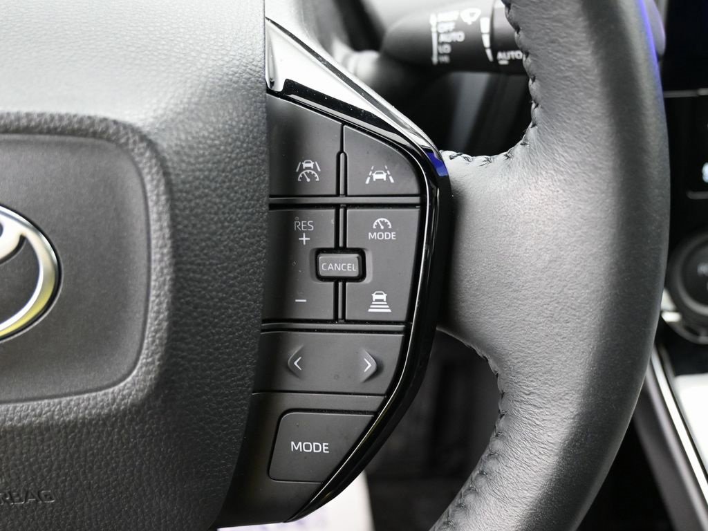 Used 2023 Toyota bZ4X Limited image 20