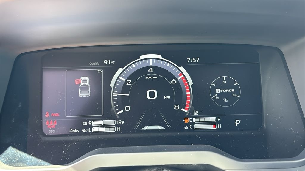 New 2026 Toyota Tundra Platinum AWD/4WD image 17