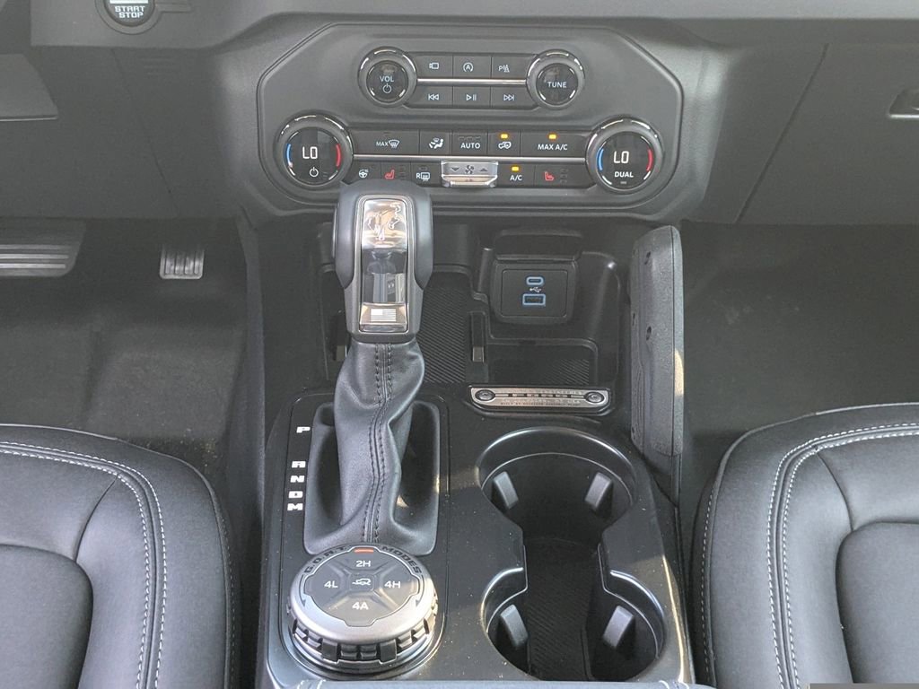 New 2025 Ford Bronco Badlands image 20