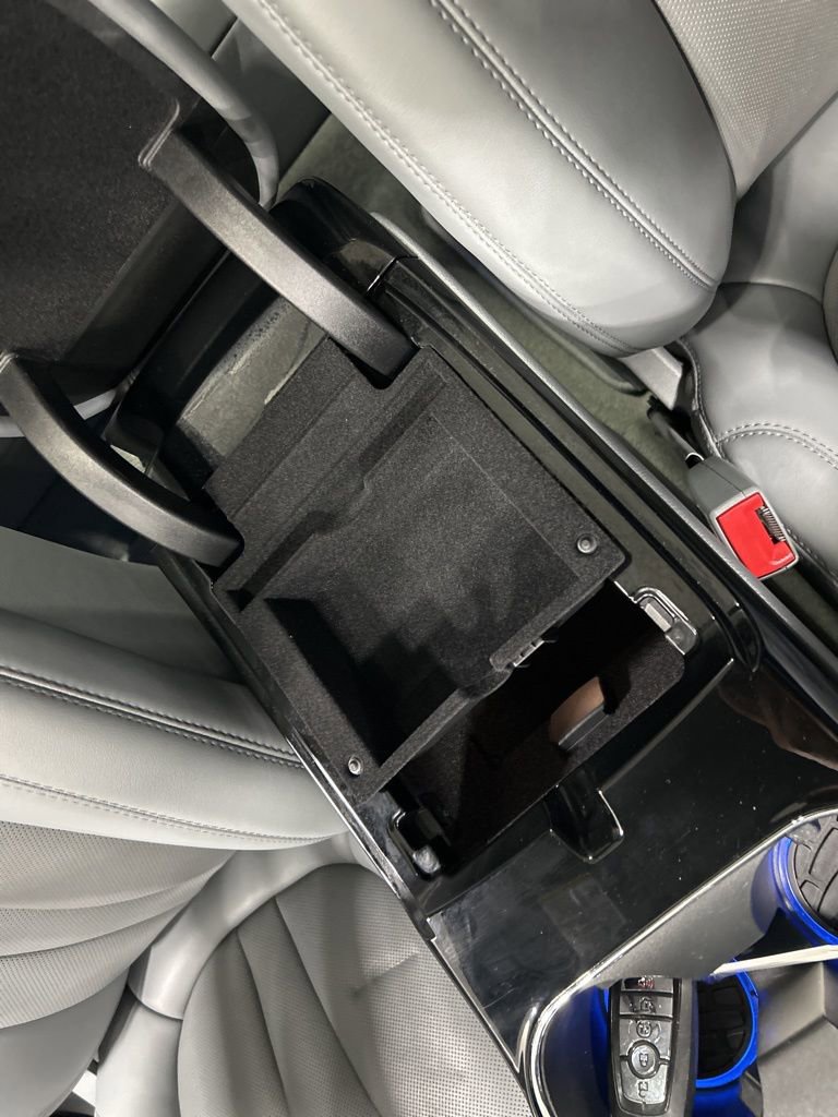 Certified 2022 Lincoln Nautilus Reserve image 24