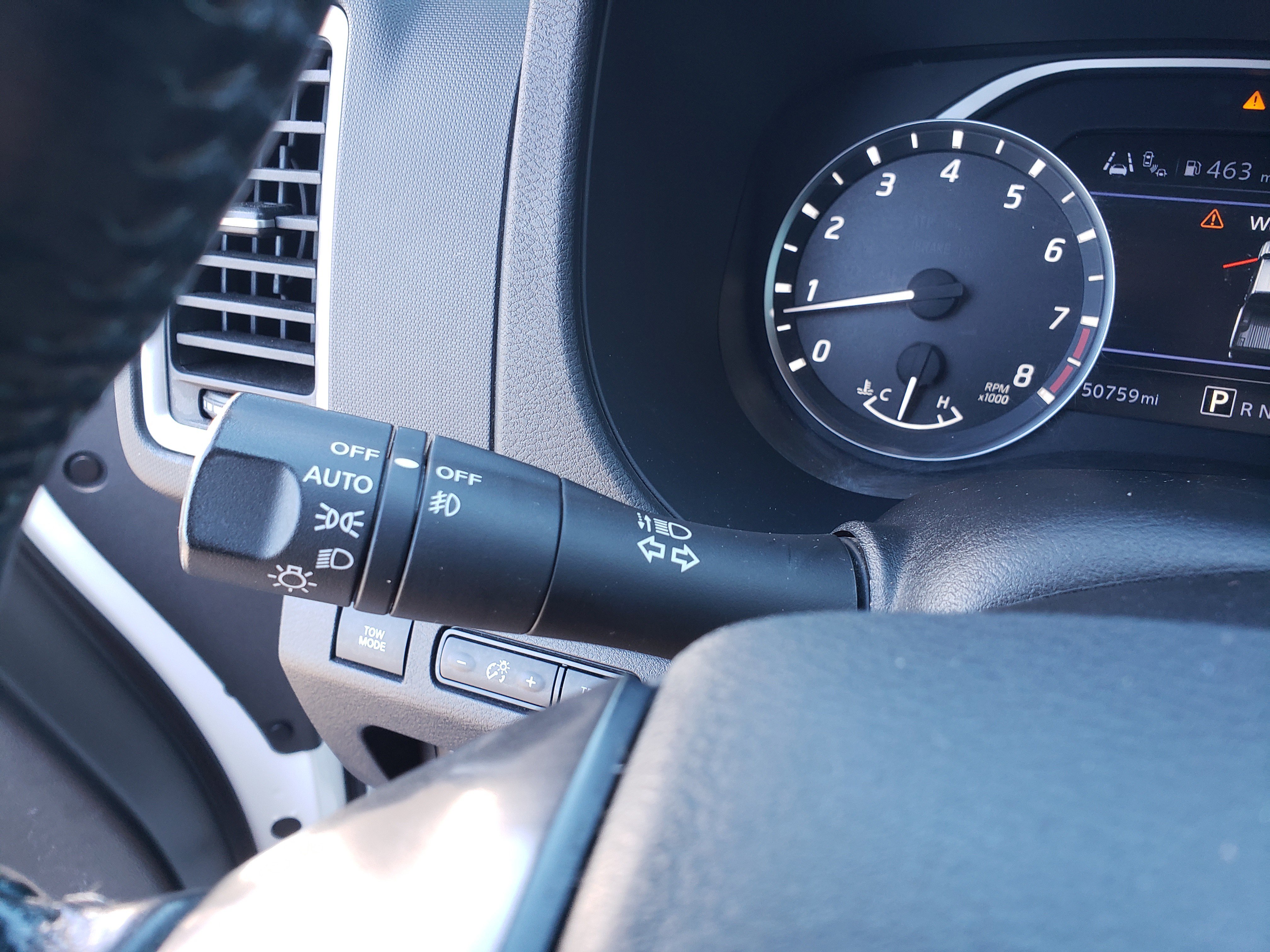 Used 2022 Nissan Frontier SV w/ Technology Package image 18