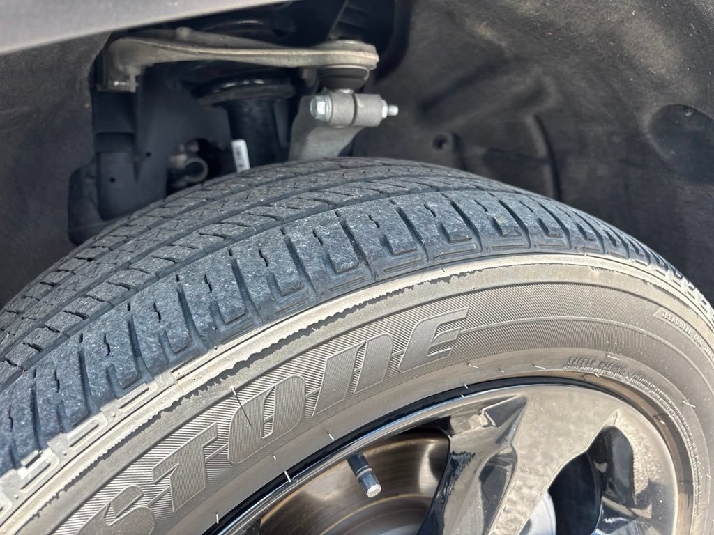 Used 2023 Jeep Grand Cherokee Altitude AWD/4WD image 10