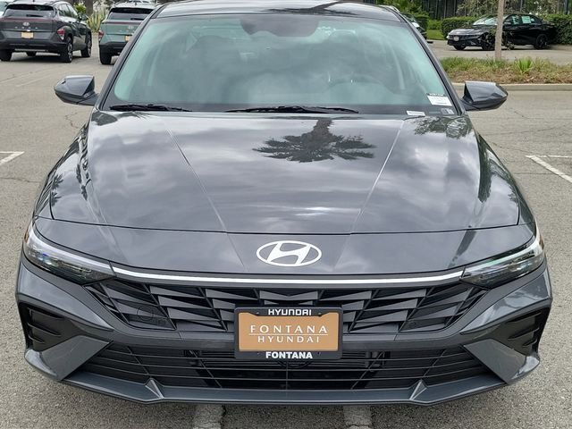 New 2026 Hyundai Elantra Hybrid FWD image 23