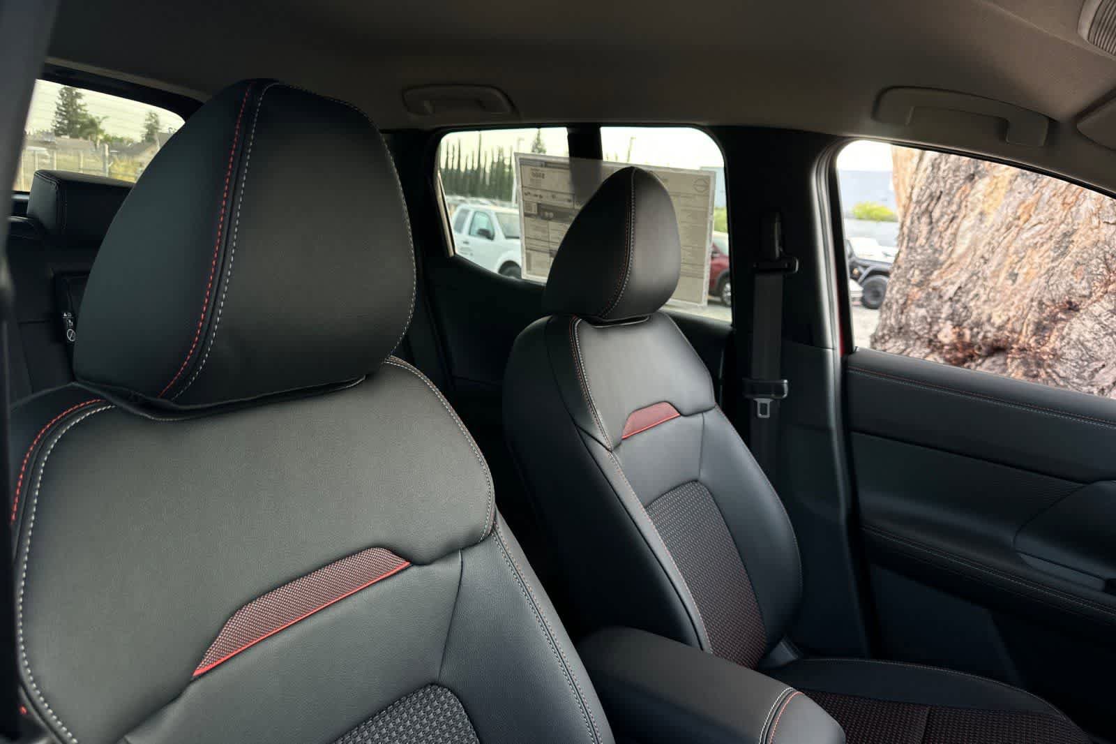 New 2026 Nissan Kicks SR FWD image 18