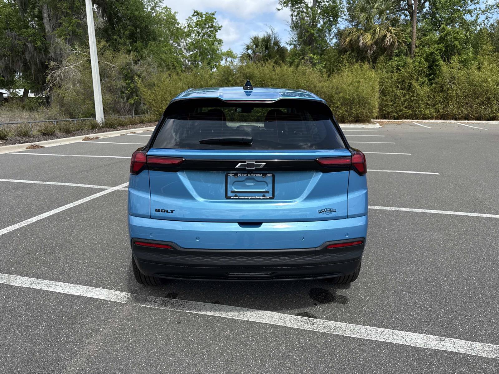 New 2027 Chevrolet Bolt LT w/ Comfort Package FWD image 4