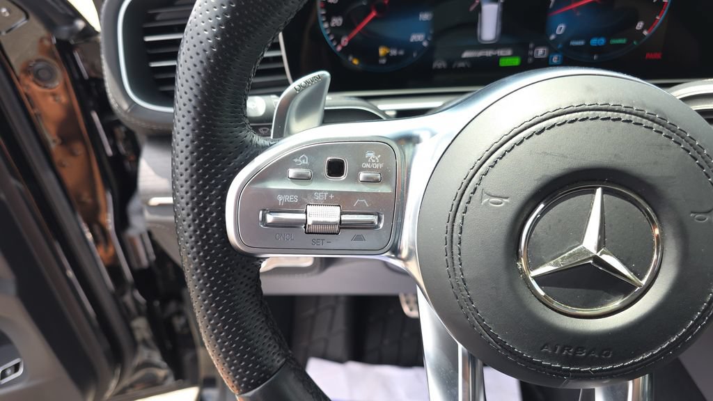 Certified 2022 Mercedes-Benz GLS 63 AMG 4MATIC image 17