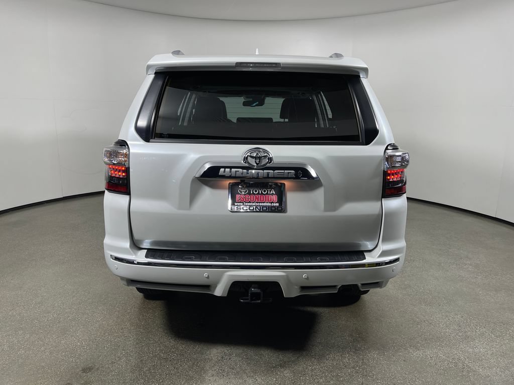 Certified 2024 Toyota 4Runner Limited AWD/4WD image 4