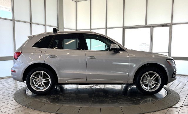 Used 2016 Audi Q5 2.0T Premium Plus w/ Technology Package image 8