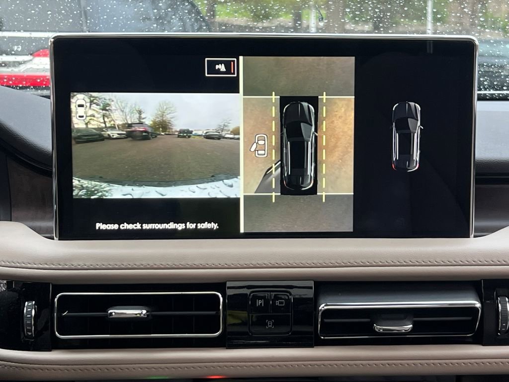 Used 2023 Lincoln Nautilus Reserve w/ Equipment Group 201A image 16