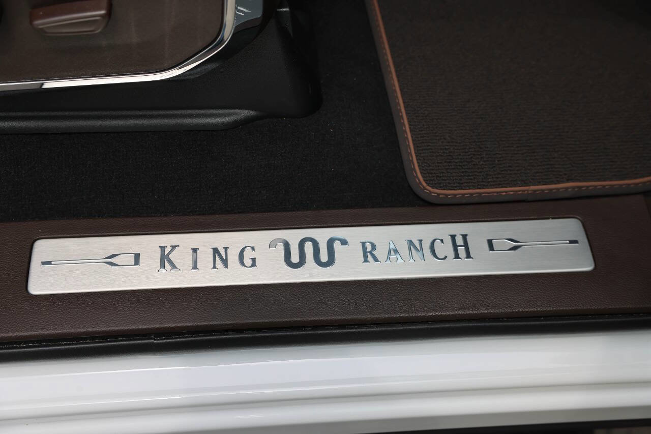 Used 2026 Ford F250 King Ranch w/ Chrome Package AWD/4WD image 10