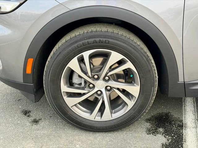 Used 2021 Buick Envision Essence w/ Technology Package I FWD image 29