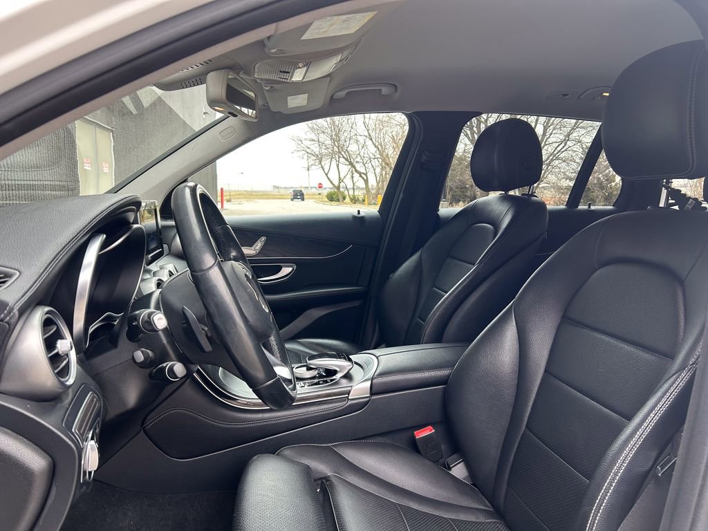 Used 2016 Mercedes-Benz GLC 300 image 11