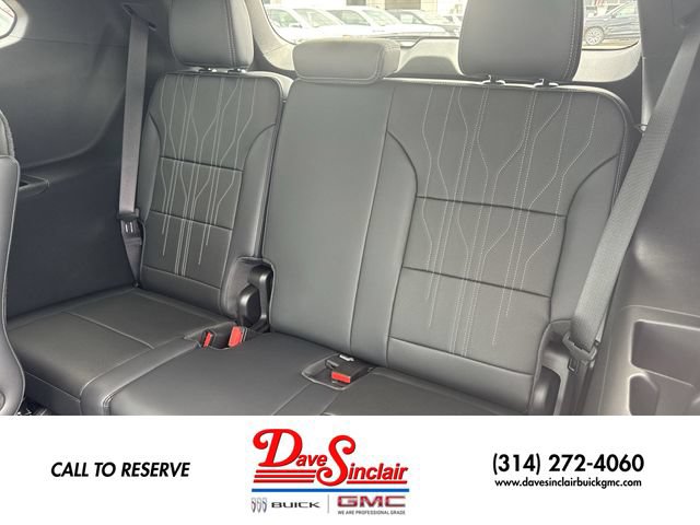 New 2026 Buick Enclave Avenir w/ Super Cruise Package FWD image 24