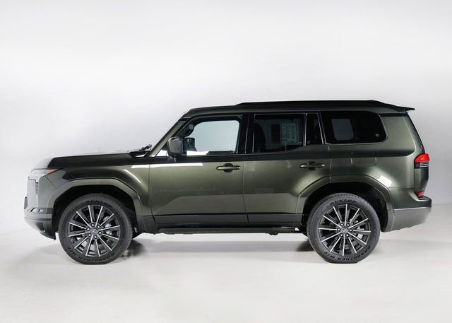 Used 2025 Lexus GX 550 550 Luxury+ w/ Accessory Package (2T) image 6