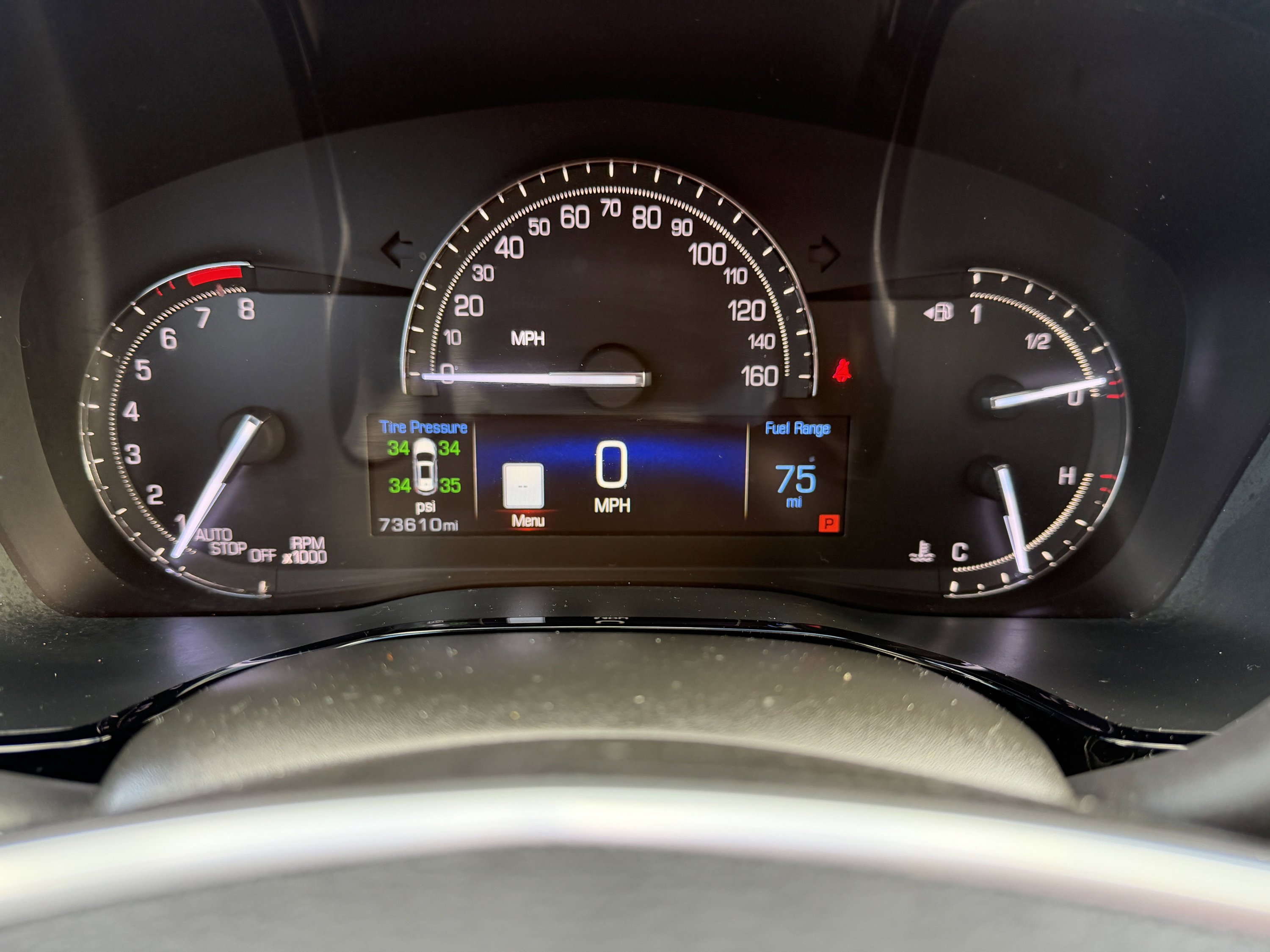 Used 2017 Cadillac XT5 Luxury w/ Driver Awareness Package image 3