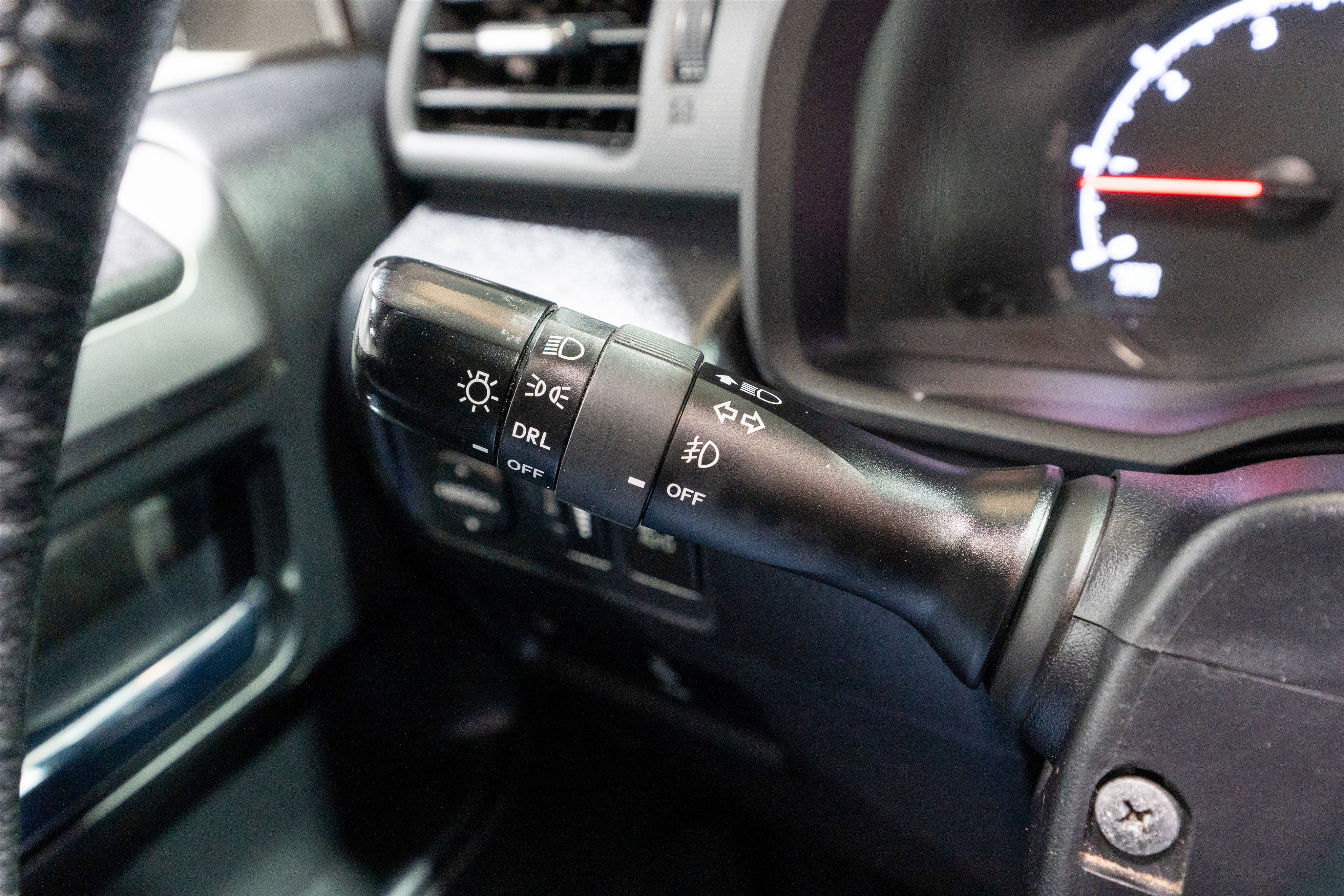 Used 2020 Toyota 4Runner SR5 Premium w/ Moonroof Package image 29