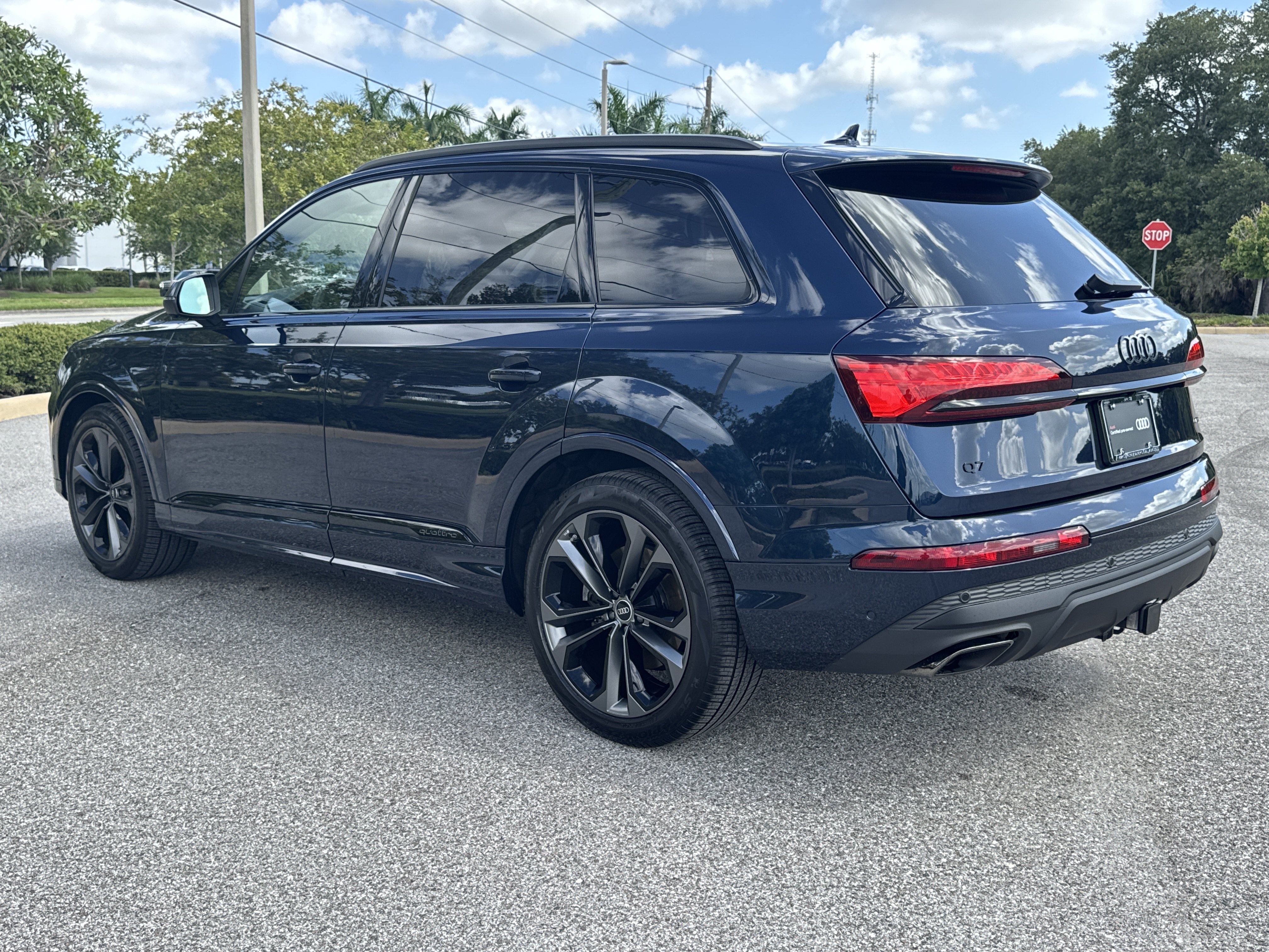 Certified 2026 Audi Q7 3.0T Premium Plus w/ Premium Plus Package AWD/4WD image 6