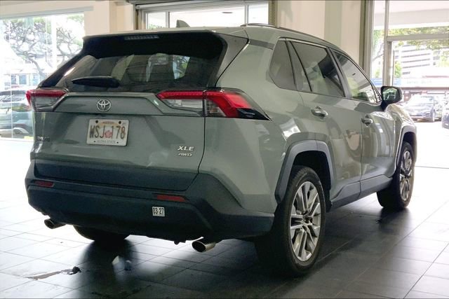 Used 2022 Toyota RAV4 XLE Premium AWD/4WD image 6