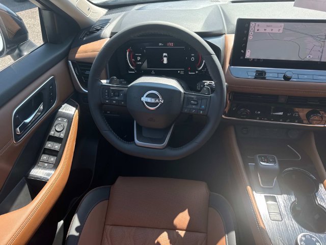 New 2026 Nissan Rogue Platinum AWD/4WD image 18
