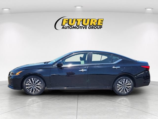 Certified 2023 Nissan Altima 2.5 SV FWD image 6
