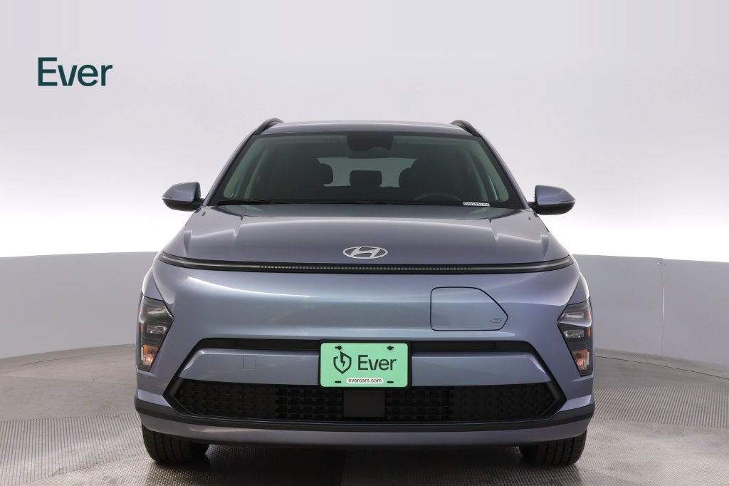 Used 2025 Hyundai Kona SEL FWD image 12