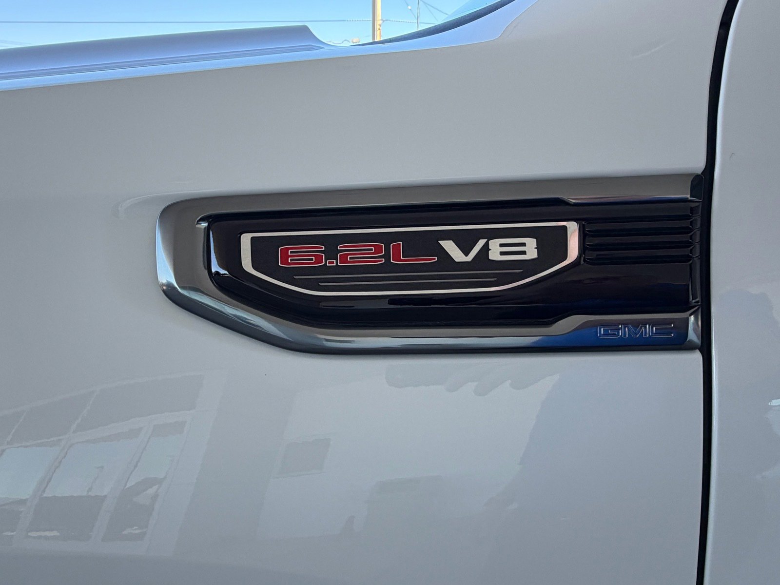 Used 2025 GMC Sierra 1500 AT4 image 27