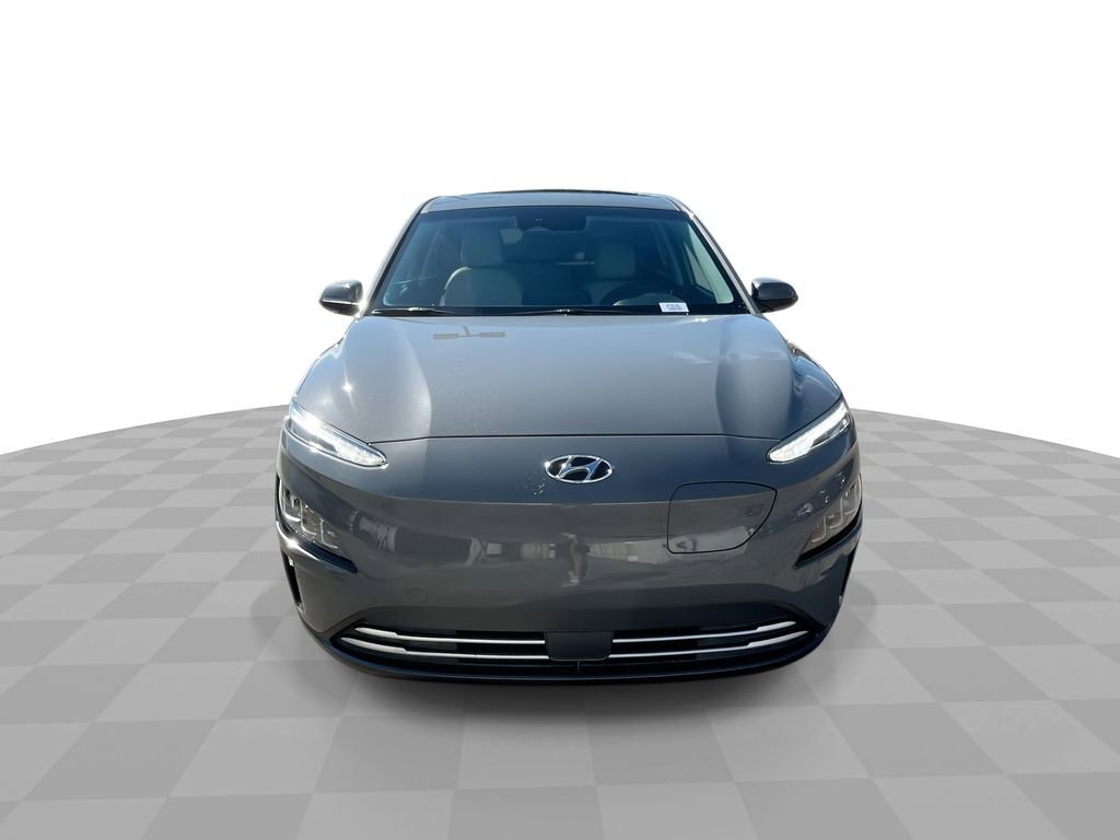 Used 2023 Hyundai Kona Limited image 3