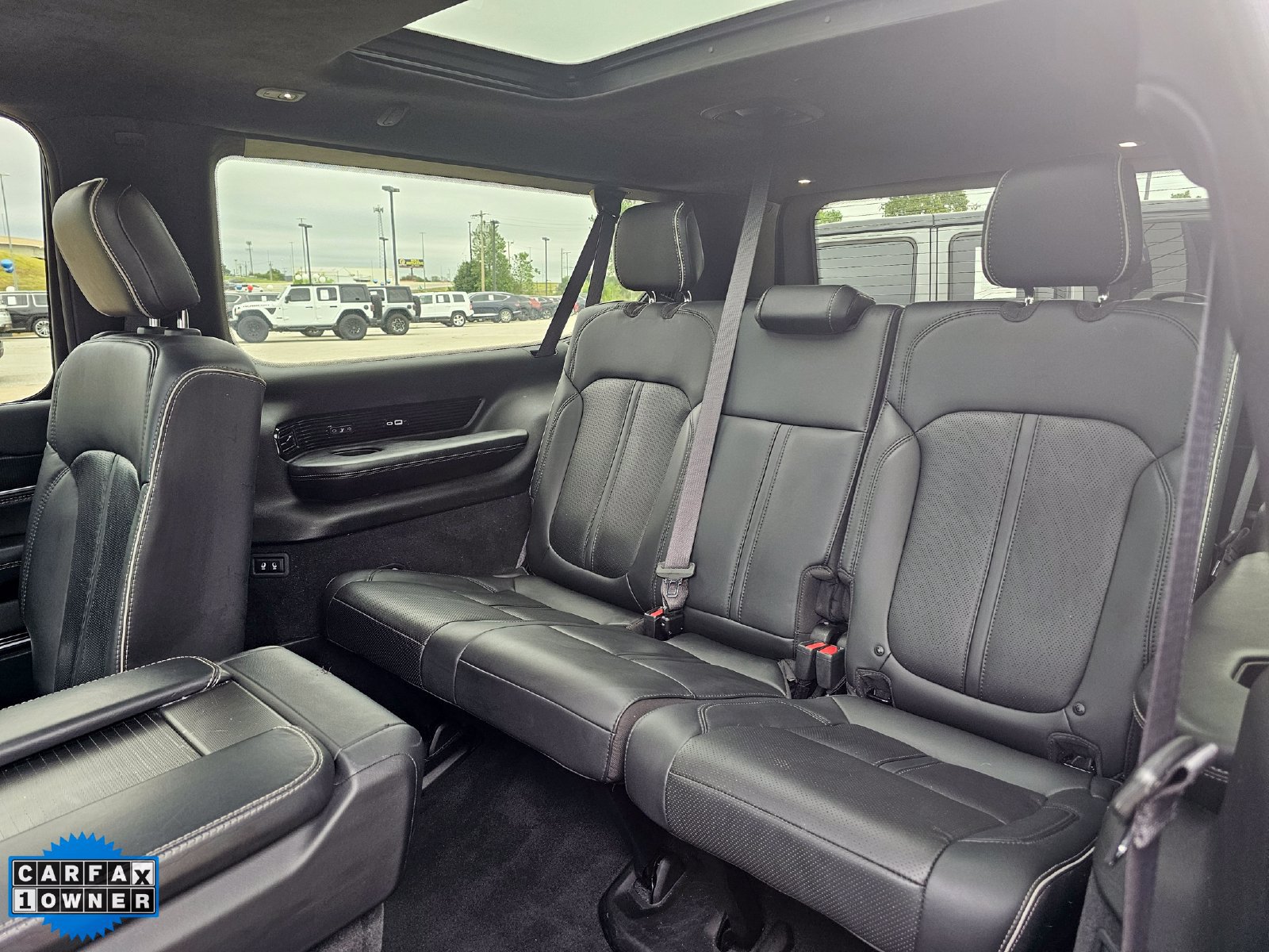 Used 2024 Jeep Grand Wagoneer L Series II w/ Quick Order Packagew 28T AWD/4WD image 35