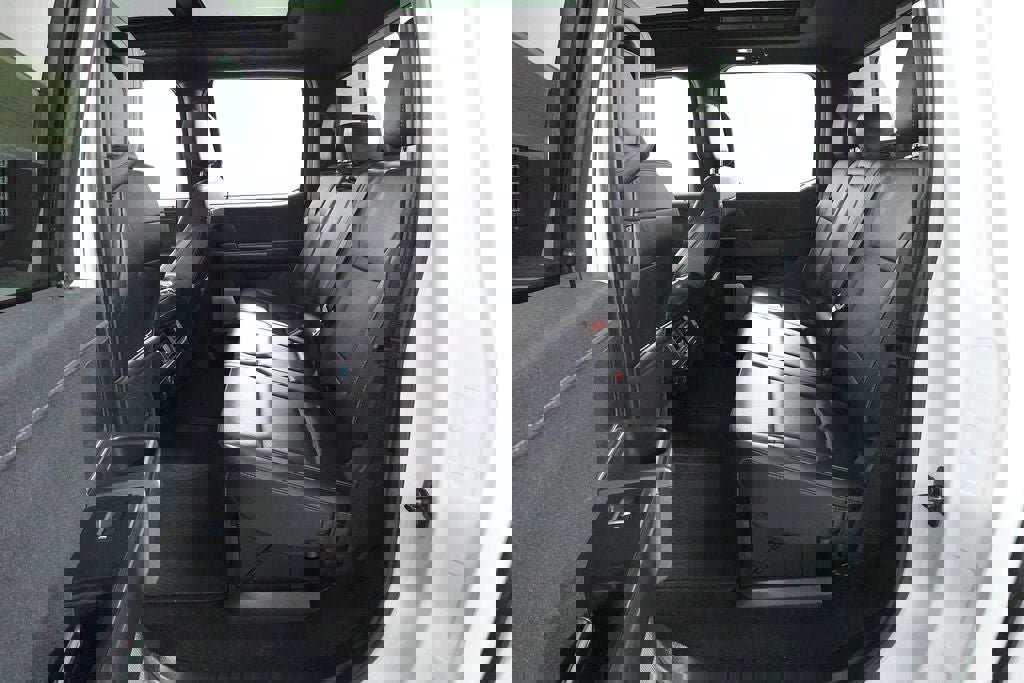 Used 2024 Ford F150 Lariat w/ Equipment Group 502A High image 29