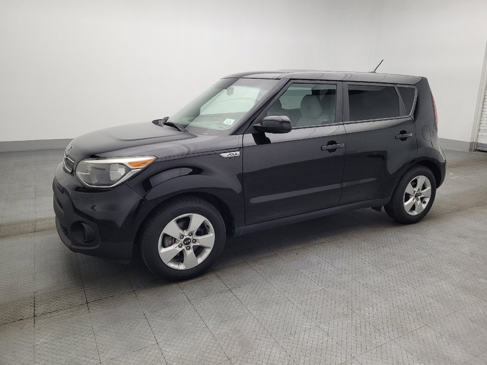 Used 2019 Kia Soul image 2