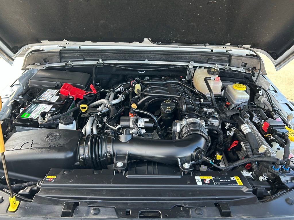 Used 2022 Jeep Wrangler Unlimited Sport image 35